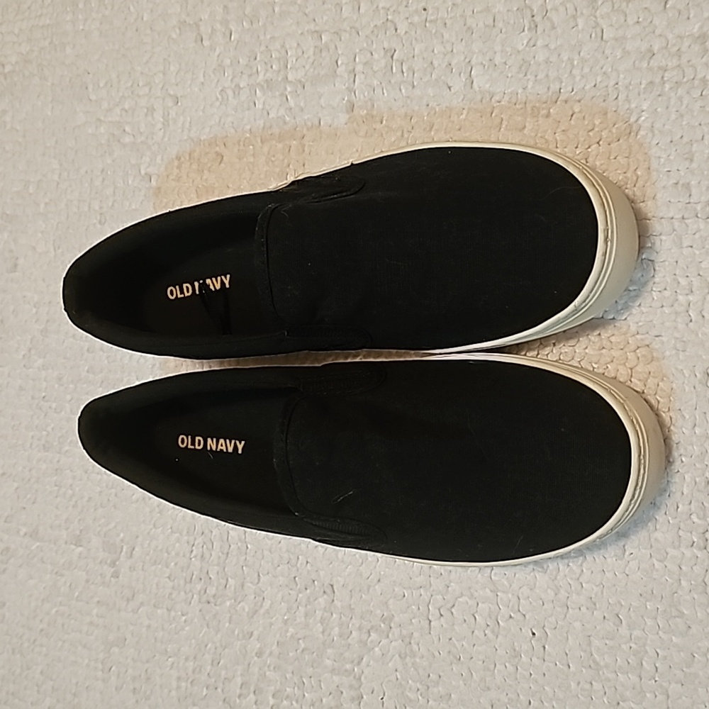 Old Navy slip on loafers